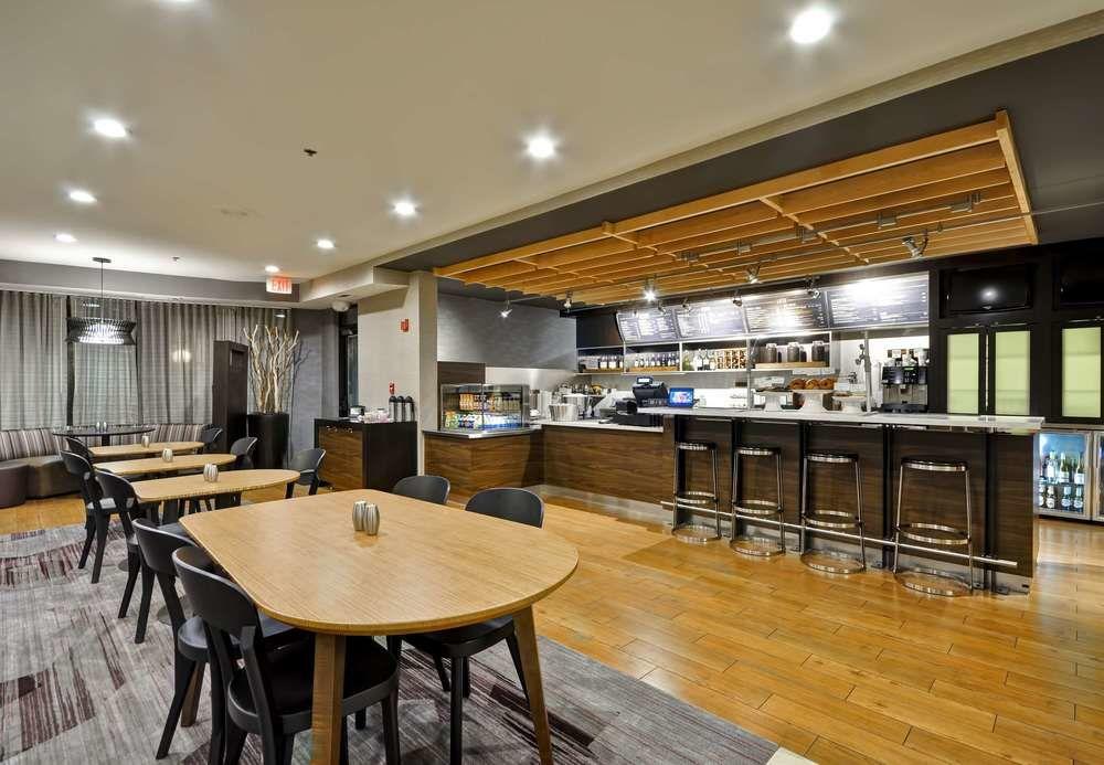 Courtyard By Marriott Jacksonville Airport/ Northeast Екстериор снимка