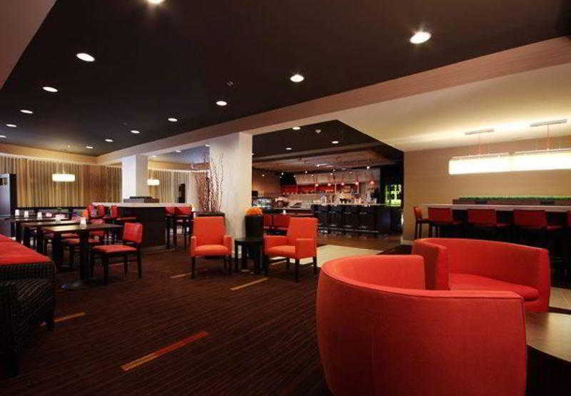 Courtyard By Marriott Jacksonville Airport/ Northeast Екстериор снимка