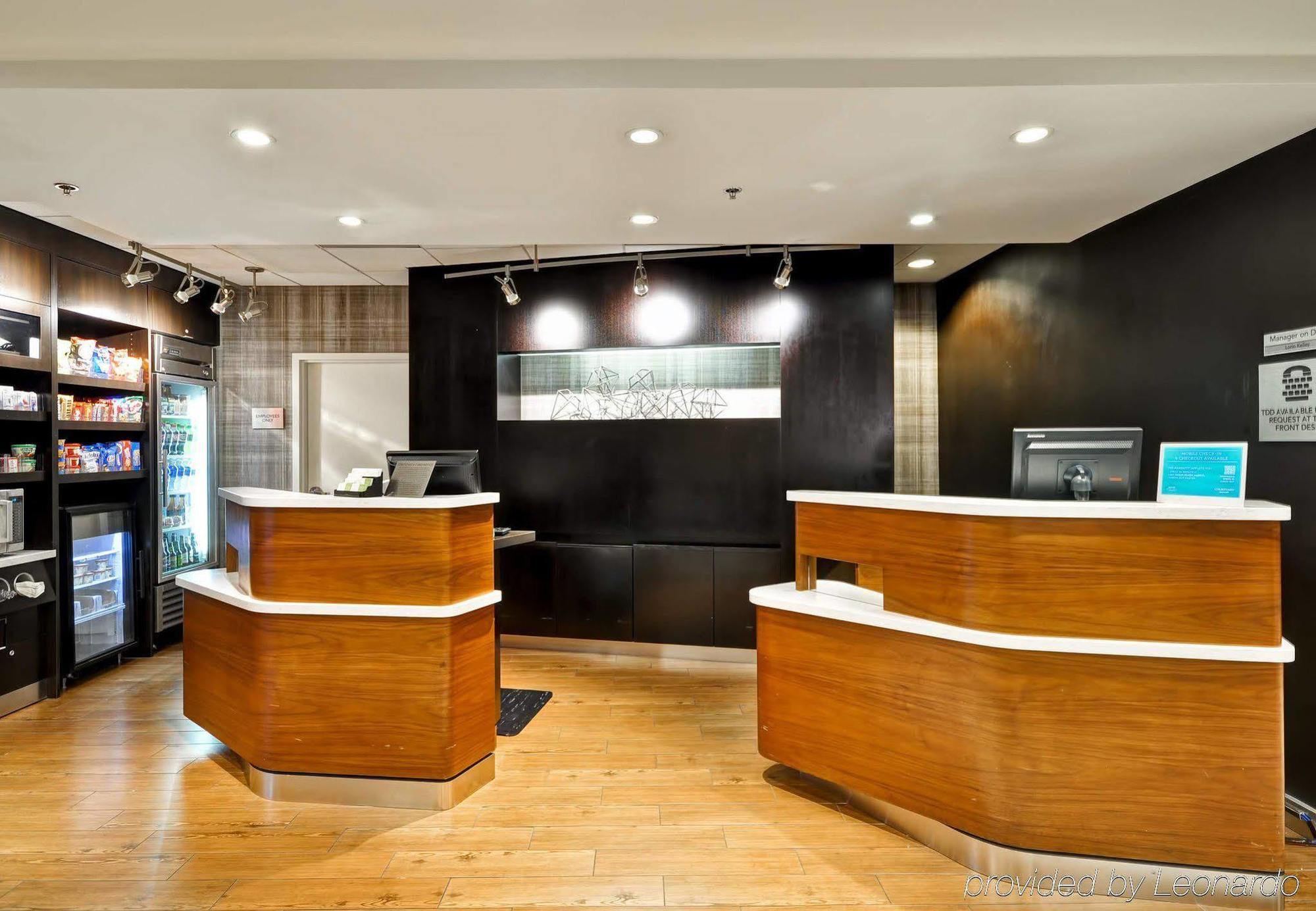 Courtyard By Marriott Jacksonville Airport/ Northeast Екстериор снимка