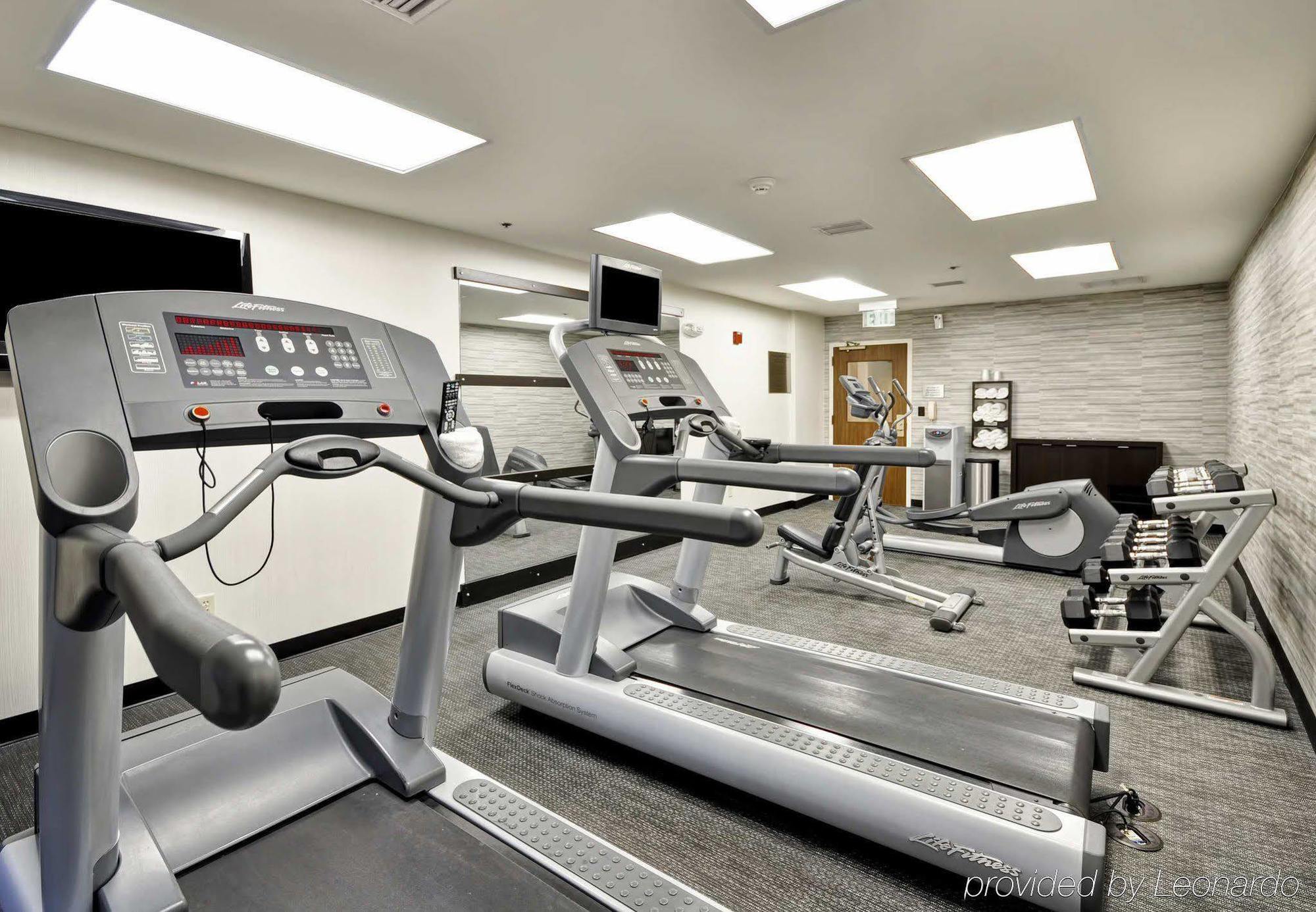 Courtyard By Marriott Jacksonville Airport/ Northeast Екстериор снимка