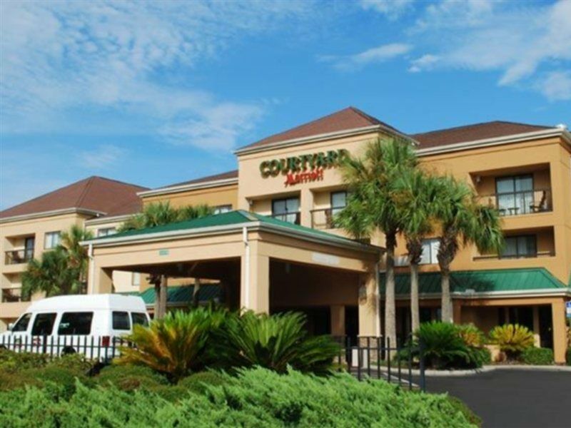 Courtyard By Marriott Jacksonville Airport/ Northeast Екстериор снимка
