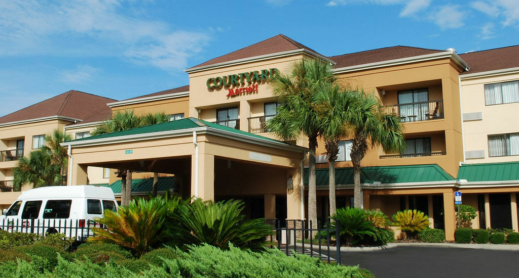 Courtyard By Marriott Jacksonville Airport/ Northeast Екстериор снимка